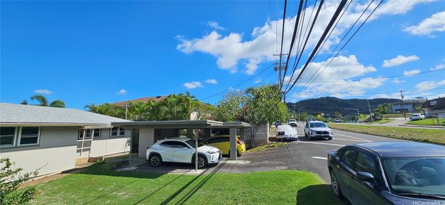 44-749 Kaneohe Bay Drive, Kaneohe, HI 96744