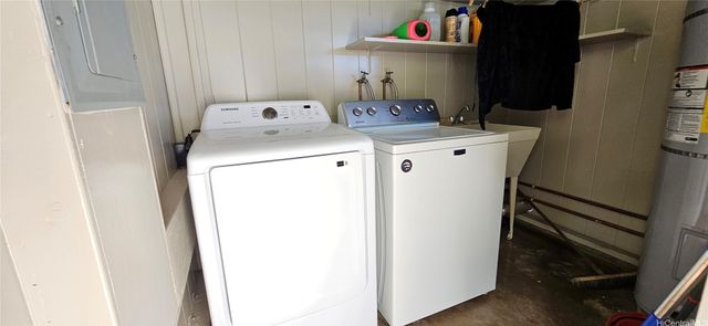 44-749 Kaneohe Bay Drive, Kaneohe, HI 96744