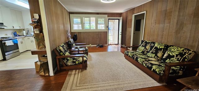 44-749 Kaneohe Bay Drive, Kaneohe, HI 96744