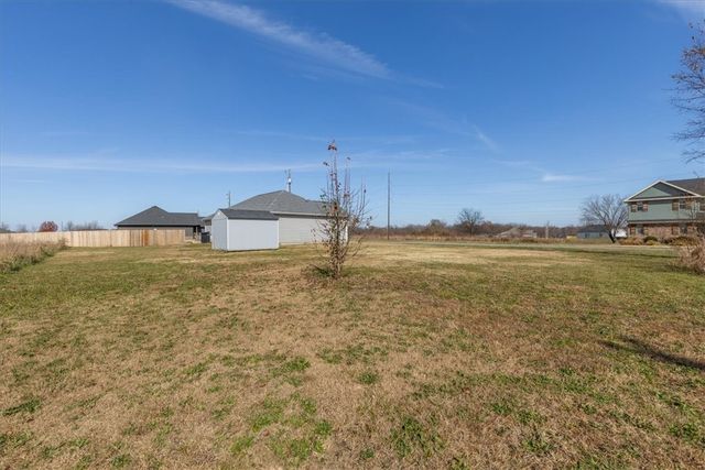 35 Francis Drive, Bella Vista, AR 72715