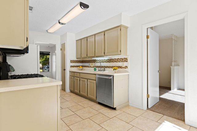 2605 Edenwood DR, Austin, TX 78745