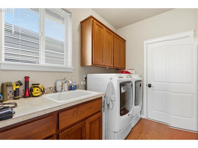 405 S BALM St, Yamhill, OR 97148