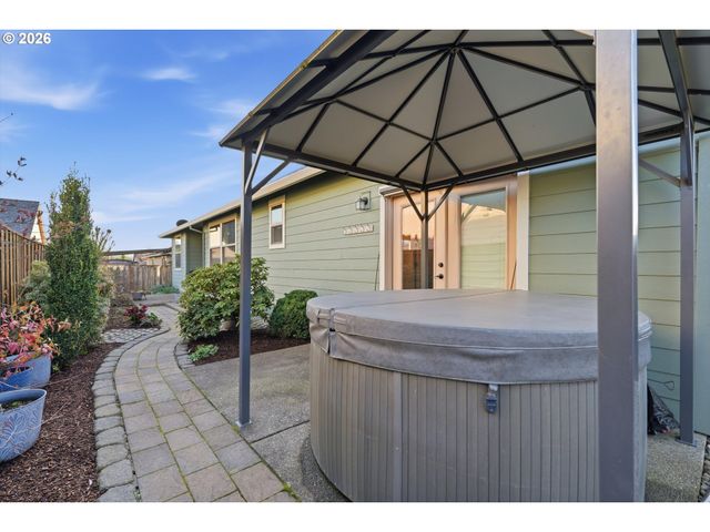 405 S BALM St, Yamhill, OR 97148