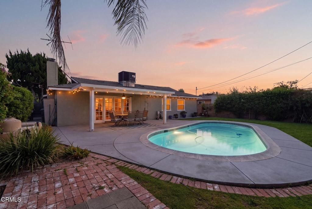 16351 Labrador Street, Northridge, CA 91343 — exterior