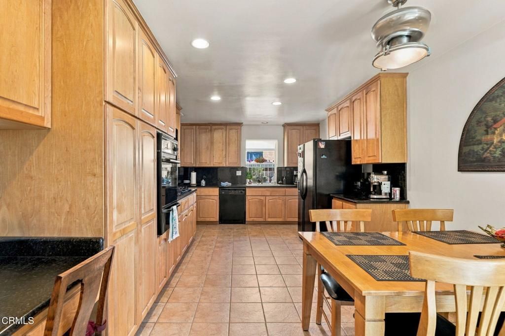 16351 Labrador Street, Northridge, CA 91343 — photo 3