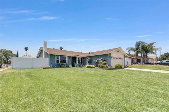 896 N Arrowhead, Rialto, CA 92376