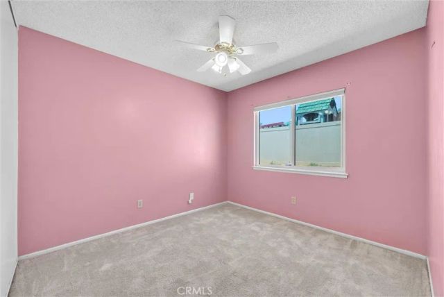 896 N Arrowhead, Rialto, CA 92376