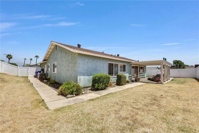 896 N Arrowhead, Rialto, CA 92376