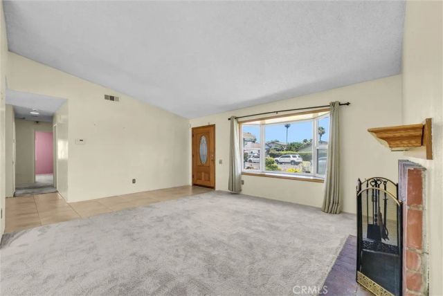 896 N Arrowhead, Rialto, CA 92376