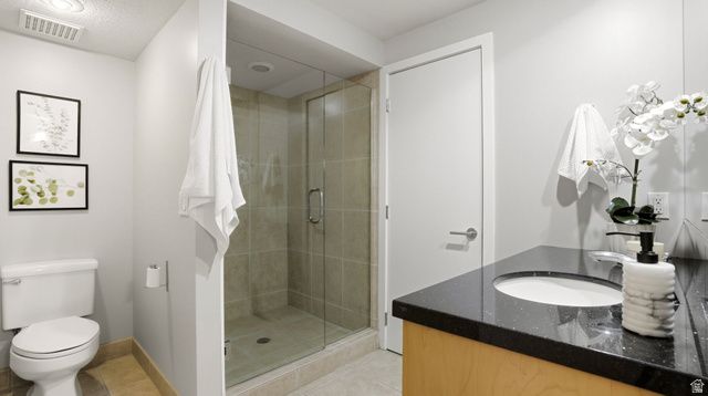 1 QUIETWOOD LN, Sandy, UT 84092