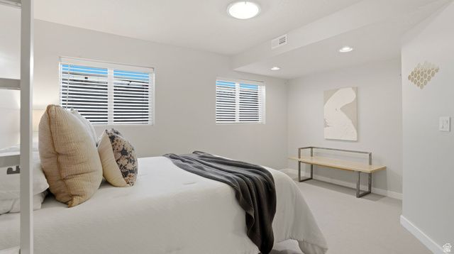 1 QUIETWOOD LN, Sandy, UT 84092