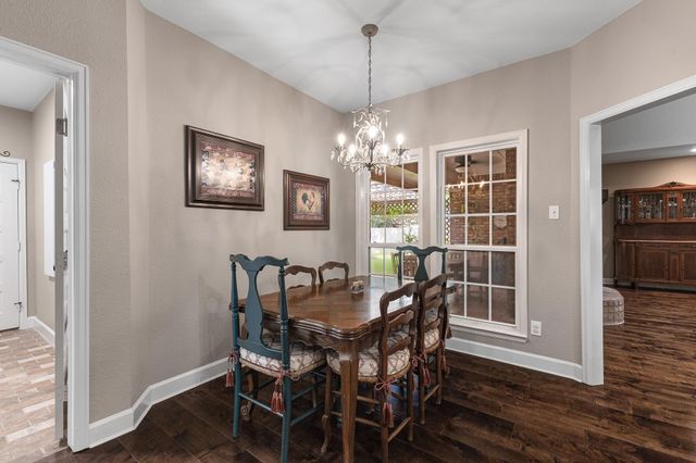 603 Renaldo Street, Dickinson, TX 77539