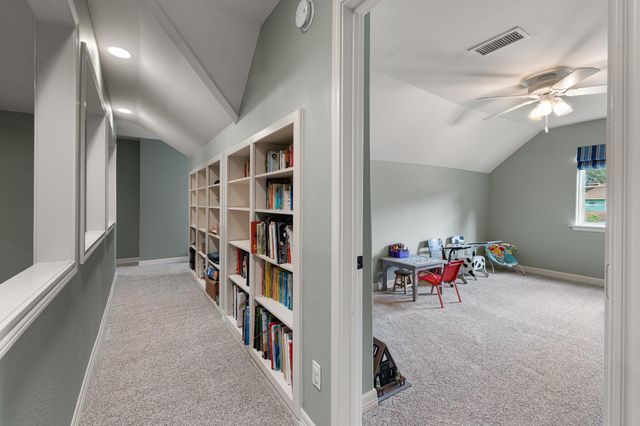 603 Renaldo Street, Dickinson, TX 77539