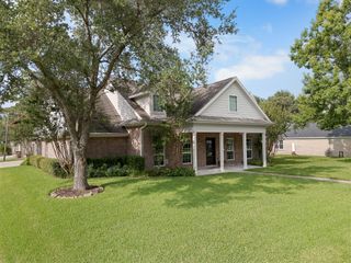 603 Renaldo Street, Dickinson, TX 77539