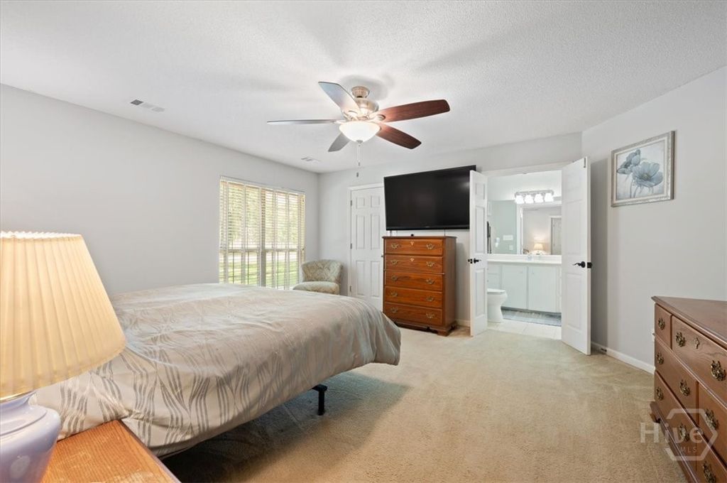 Image 14 of property listing at 22651 Ga Highway 144, Richmond Hill, GA 31324