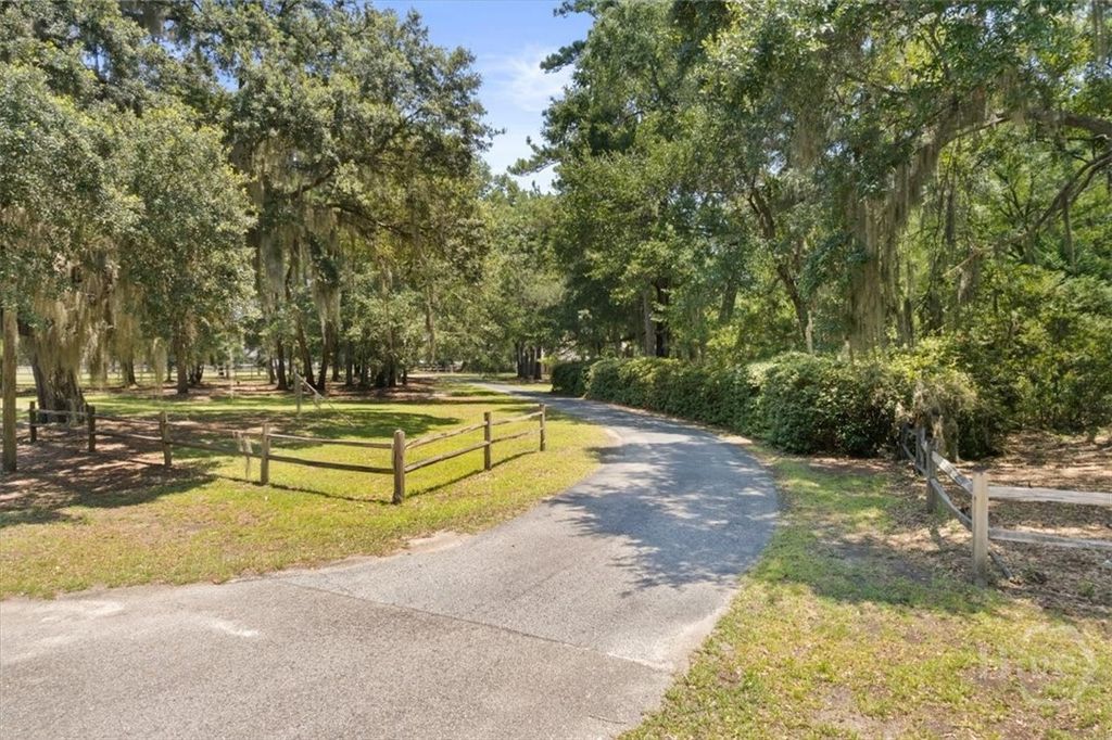 Image 38 of property listing at 22651 Ga Highway 144, Richmond Hill, GA 31324