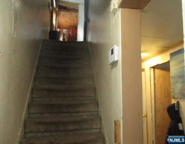 197 Fairmount Avenue, Newark, NJ 07103