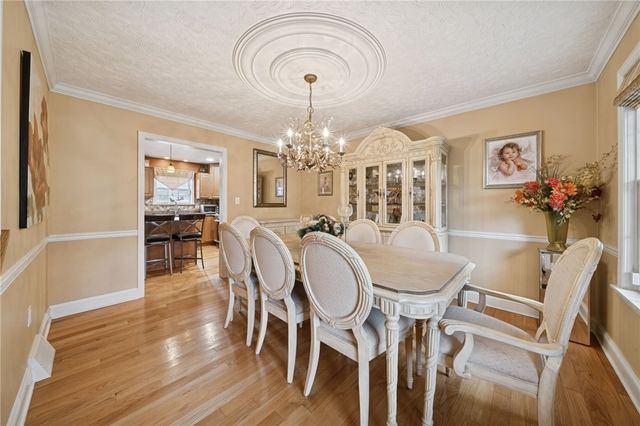 144 Valley Fields Dr, Plum Boro, PA 15239