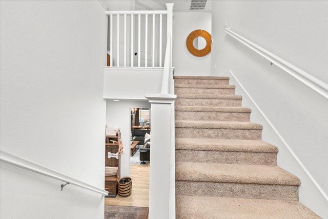 2115 Enchantment Dr., Manteca, CA 95337