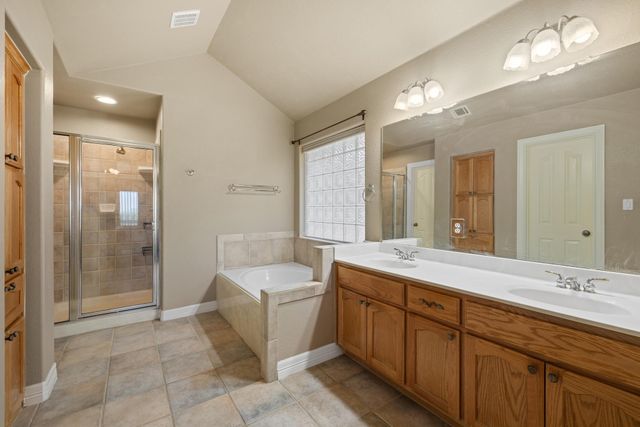 20406 WHITEROCK DR, Lago Vista, TX 78645