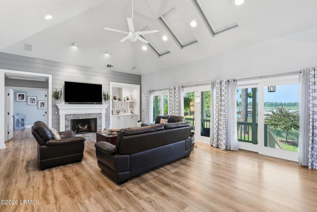 76 Cope Point Lane, Ridgeland, SC 29936