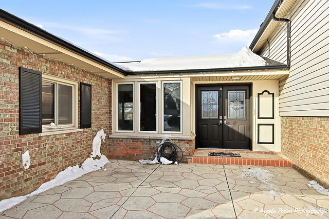 818 RUMPLE Lane, Addison, IL 60101