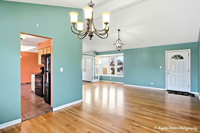 818 RUMPLE Lane, Addison, IL 60101