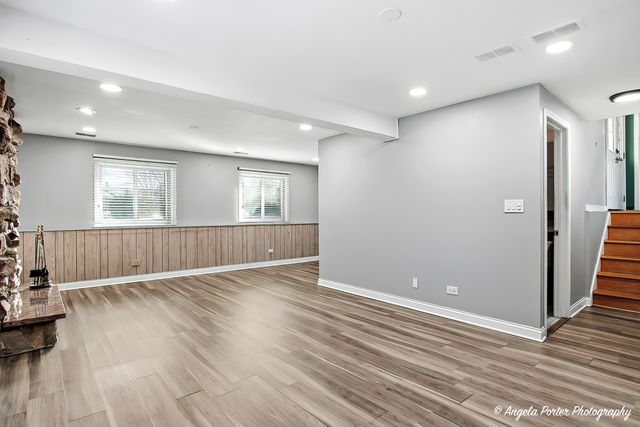 818 RUMPLE Lane, Addison, IL 60101