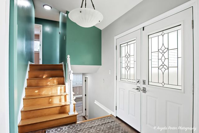 818 RUMPLE Lane, Addison, IL 60101