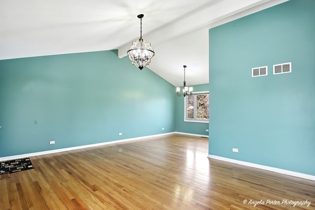 818 RUMPLE Lane, Addison, IL 60101