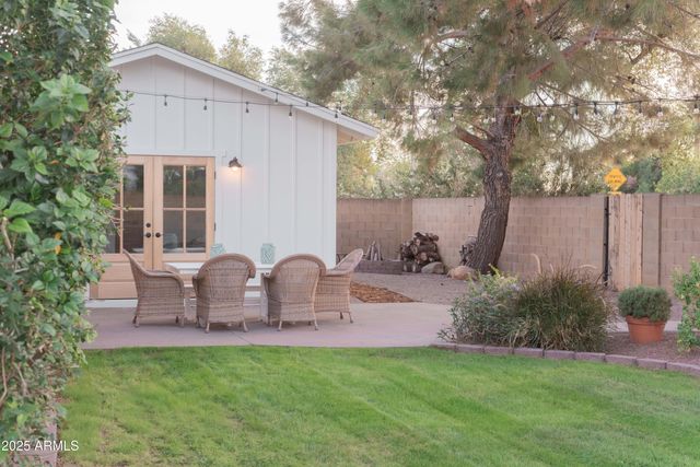 3710 N 48TH Place, Phoenix, AZ 85018