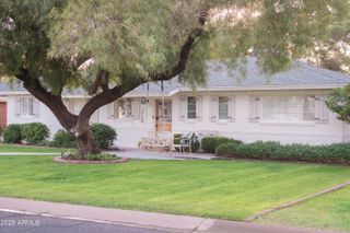 3710 N 48TH Place, Phoenix, AZ 85018