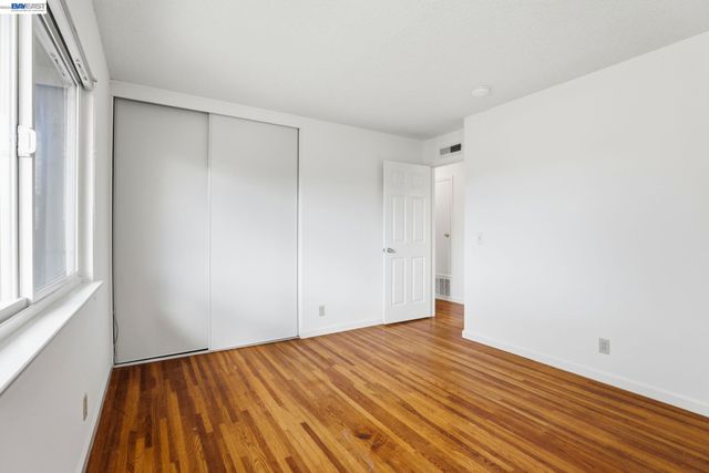 8589 Davona Dr, Dublin, CA 94568