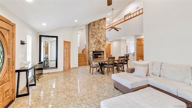 3 Marjorie Lane, East Rockaway, NY 11518