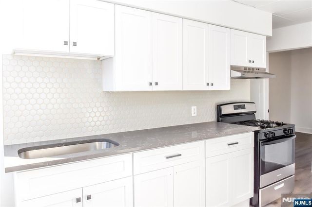 23 Lincoln Place 2, Garfield, NJ 07026