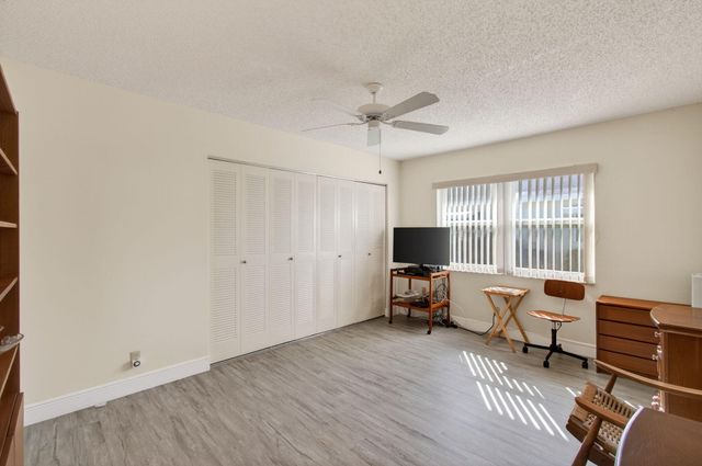 5392 Lakefront Boulevard A, Delray Beach, FL 33484