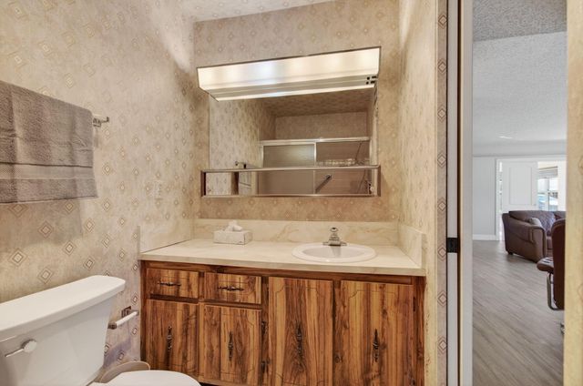 5392 Lakefront Boulevard A, Delray Beach, FL 33484