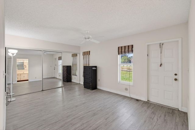 5392 Lakefront Boulevard A, Delray Beach, FL 33484