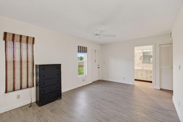 5392 Lakefront Boulevard A, Delray Beach, FL 33484