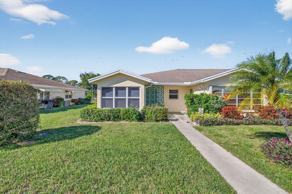 5392 Lakefront Boulevard A, Delray Beach, FL 33484