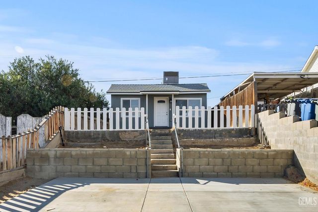 217 F Street, Taft, CA 93268