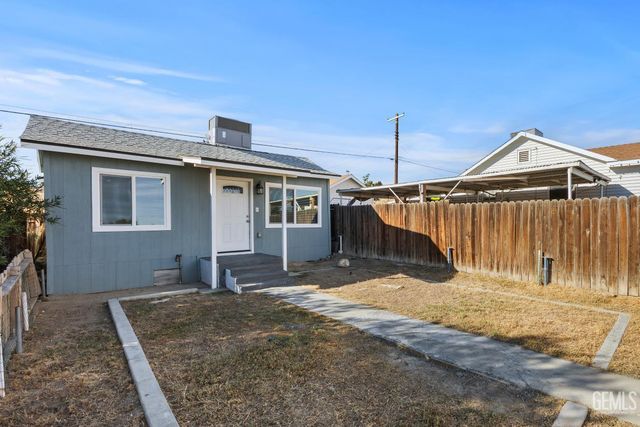 217 F Street, Taft, CA 93268