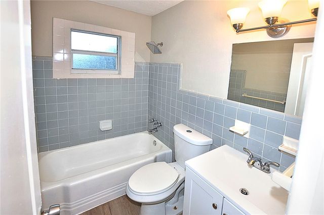 355 6th Road SW, Vero Beach, FL 32962