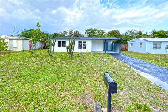 355 6th Road SW, Vero Beach, FL 32962