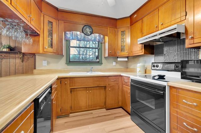 251 Wells St, Monteagle, TN 37356