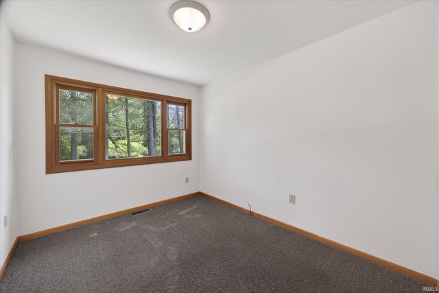 8380 S Fairfax Road, Bloomington, IN 47401