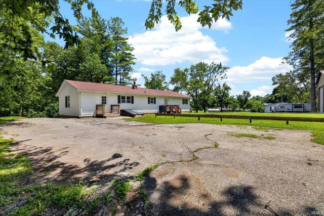 8380 S Fairfax Road, Bloomington, IN 47401