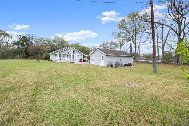 17032 Old Jefferson, Prairieville, LA 70769