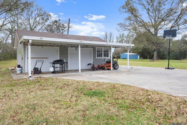 17032 Old Jefferson, Prairieville, LA 70769