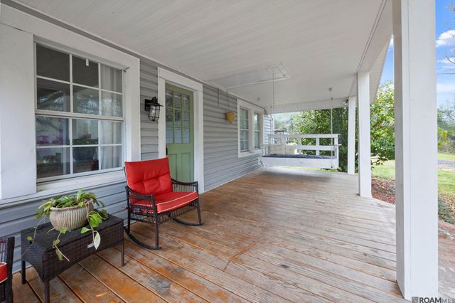 17032 Old Jefferson, Prairieville, LA 70769
